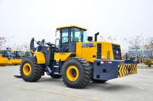 XCMG Official 25 ton forklift wheel loader LW600KV-T25 front wheel forklift loader machine price